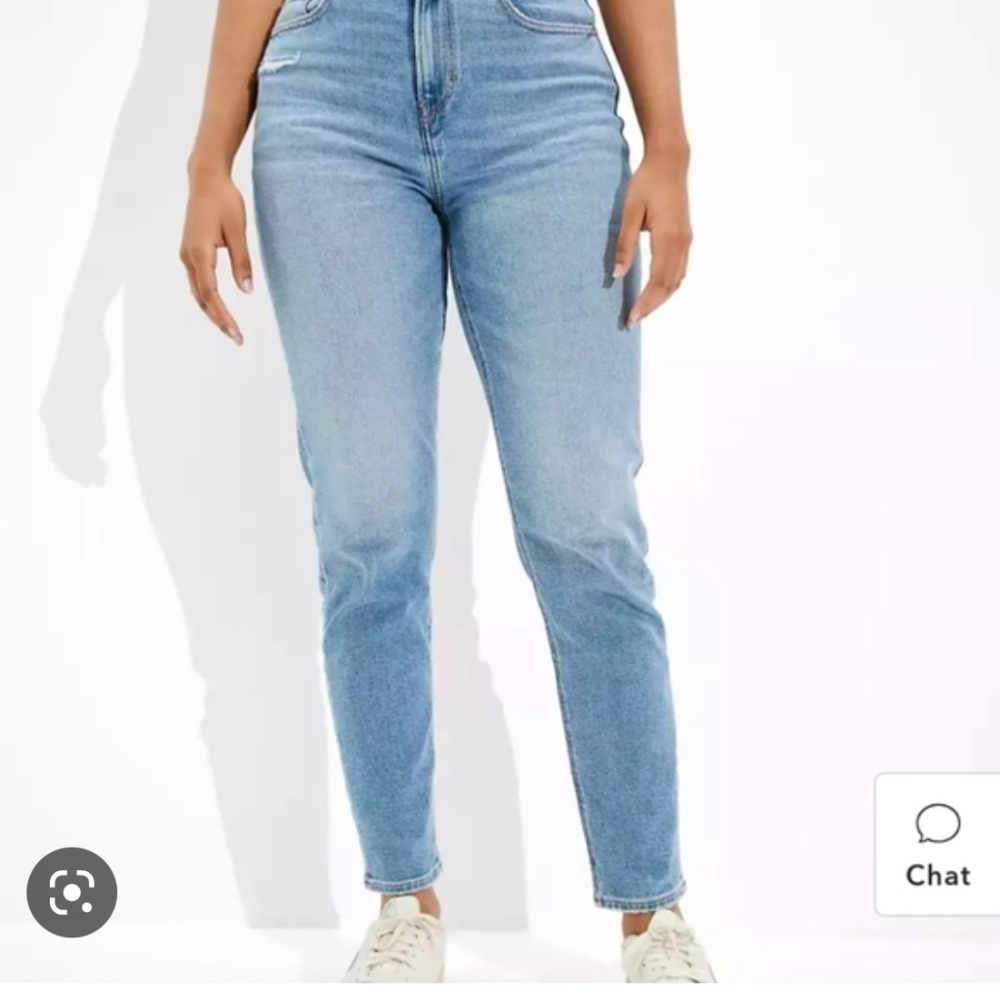 American Eagle Stretch Curvy Mom Jeans